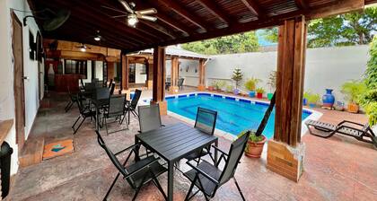 HOTEL VILLAS LAZIEF COLONIA UNIVERSIDAD