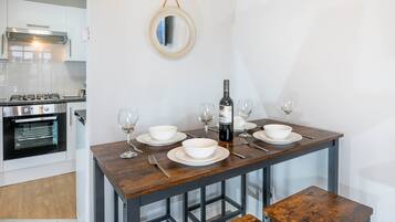 Apartment | Dining room