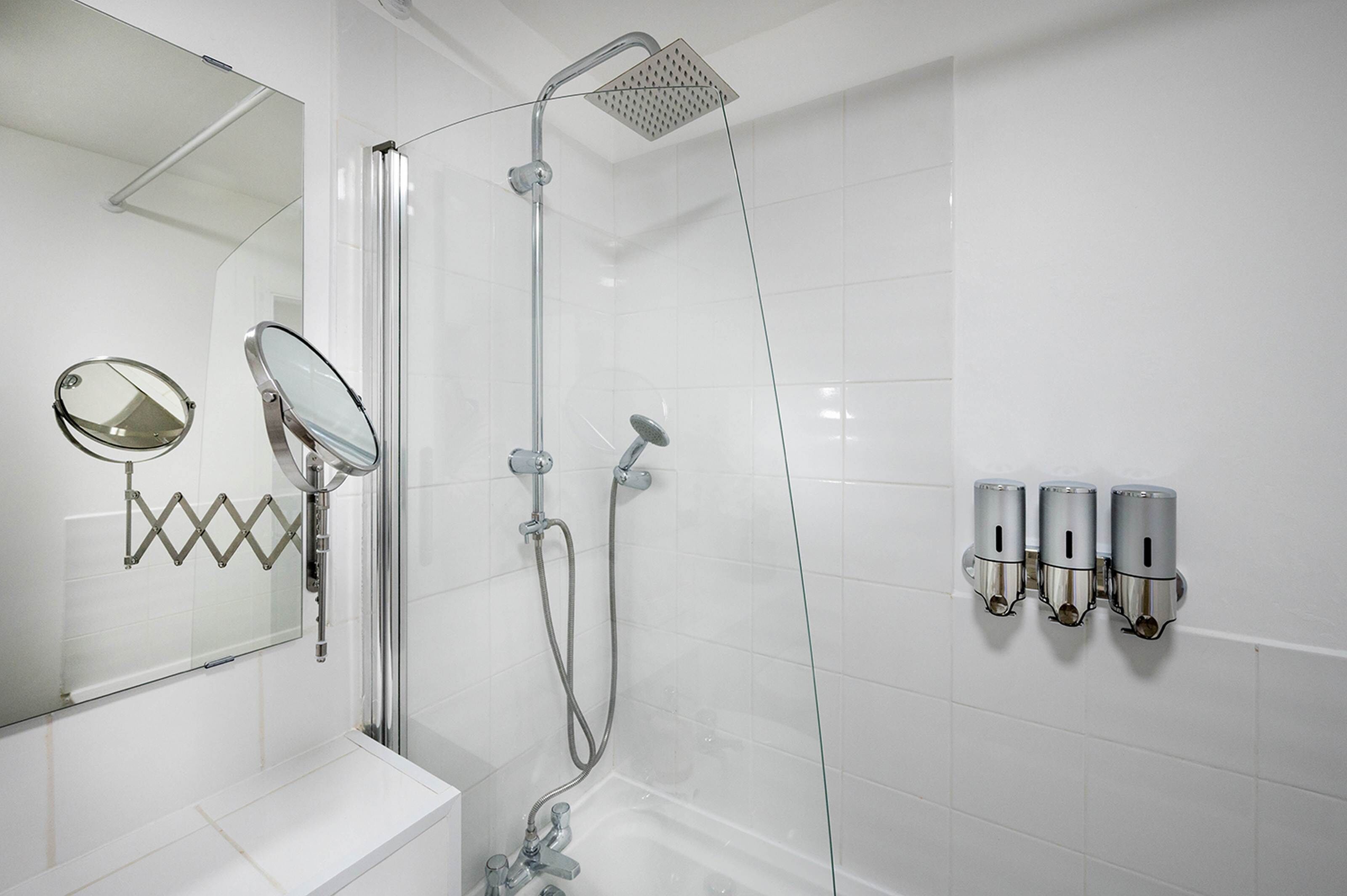 Apartment | Bathroom