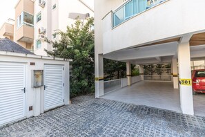 Property grounds - 150m do Mar! Cobertura Duplex com Piscina Privada (Bombinhas)