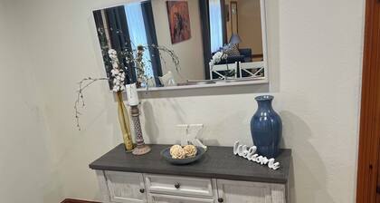 3-bedroom; 2 Bath with family room, living room in tranquil Columbia, MS