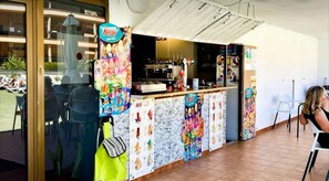 Bar (a l'allotjament)