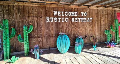 Rustic Retreat near
Lake O the Pines