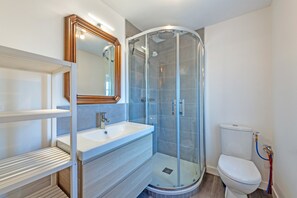 Douche, séchoir à cheveux