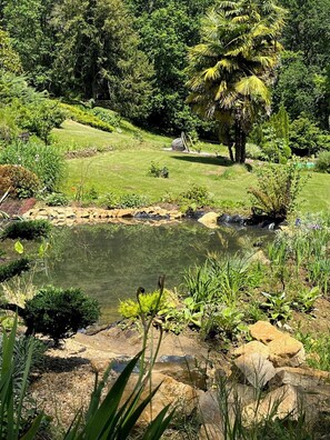 Property grounds - Scarabée Guest Room – Elegance and Serenity with Shared Pool and Air Conditioning (Sarlat-la-Canéda)