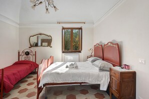 2 chambres, Wi-Fi gratuit, draps fournis