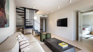 3 slaapkamers, een strijkplank/strijkijzer, gratis wifi, beddengoed