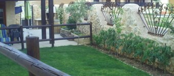 Apartment 'Julia De 2 Habitaciones' with Mountain View, Wi-Fi and Air Conditioning