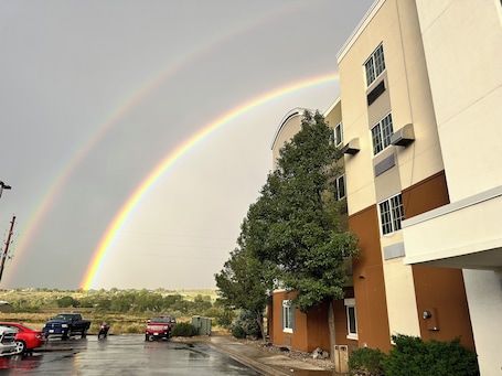 Exterior. Western Slope suites