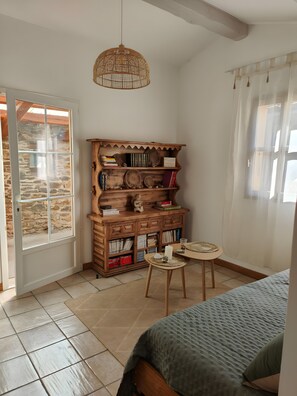 2 chambres, Wi-Fi gratuit, draps fournis