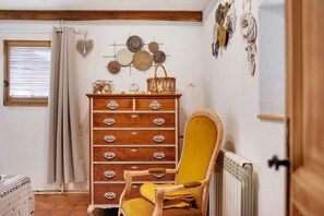 Interior - Ground Floor Room 'Le Mont Aigoual' 15 m² (Saumane)