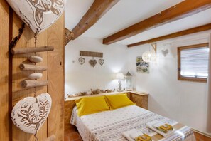 1 camera, Wi-Fi gratuito, lenzuola