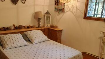 1 sovrum, gratis wi-fi och sÀngklÀder