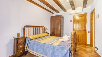 1 dormitorio, wifi gratis, ropa de cama