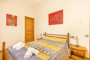 1 soverom, wi-fi (inkludert) og sengetøy