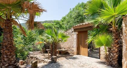 Country House 'Serra De Prades' with Mountain View, Shared Pool and Wi-Fi