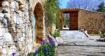 Country House 'Miramar' with Mountain View, Shared Pool and Wi-Fi