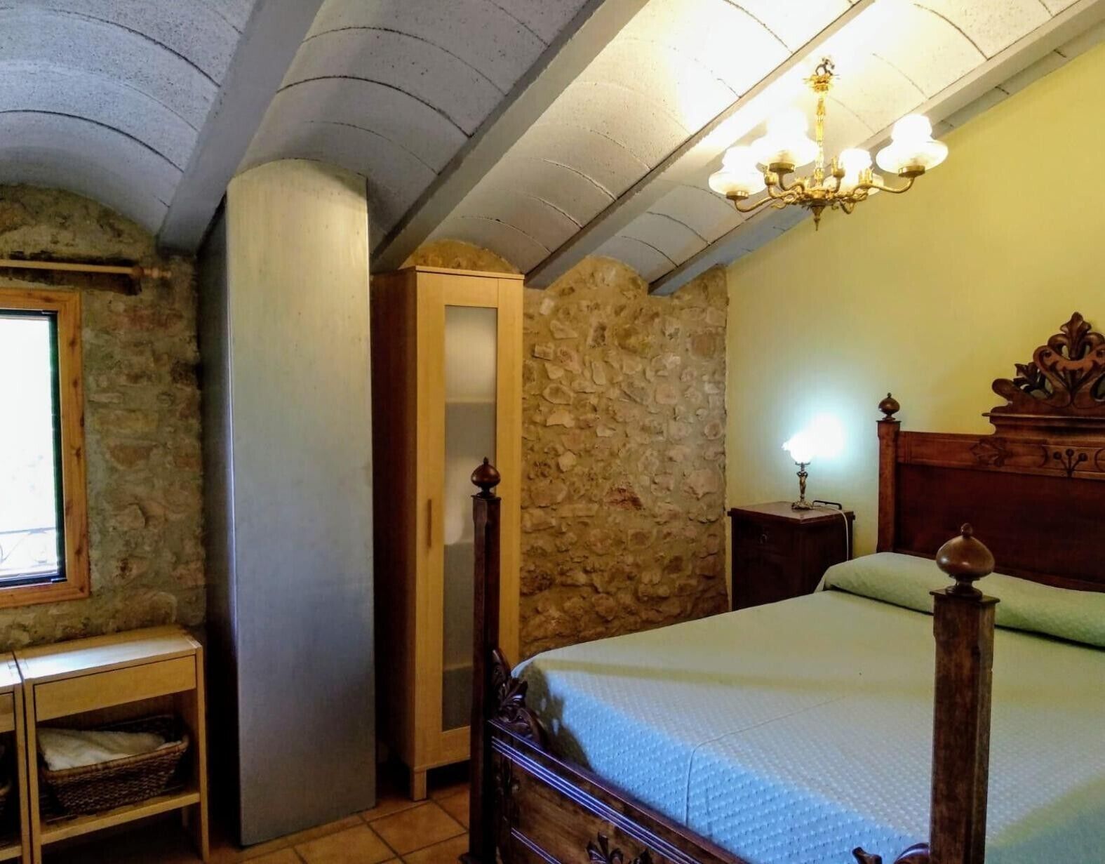 2 slaapkamers, een strijkplank/strijkijzer, gratis wifi, beddengoed