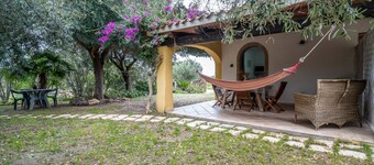 Holiday Home 'Casa Su Barone 1' with Private Terrace, Private Garden and Air Conditioning