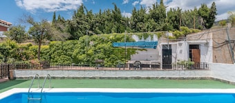 Holiday Home 'Chalet Venta Del Aire' with Mountain View, Wi-Fi and Air Conditioning