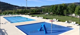 Maison de vacances 'Anjú-Pardal' avec vue sur les montagnes, terrasse privée et Wi-Fi