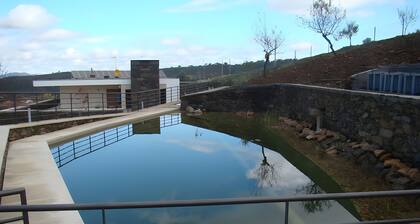 Holiday Home 'Anjú-Pardal' with Mountain View, Private Terrace and Wi-Fi