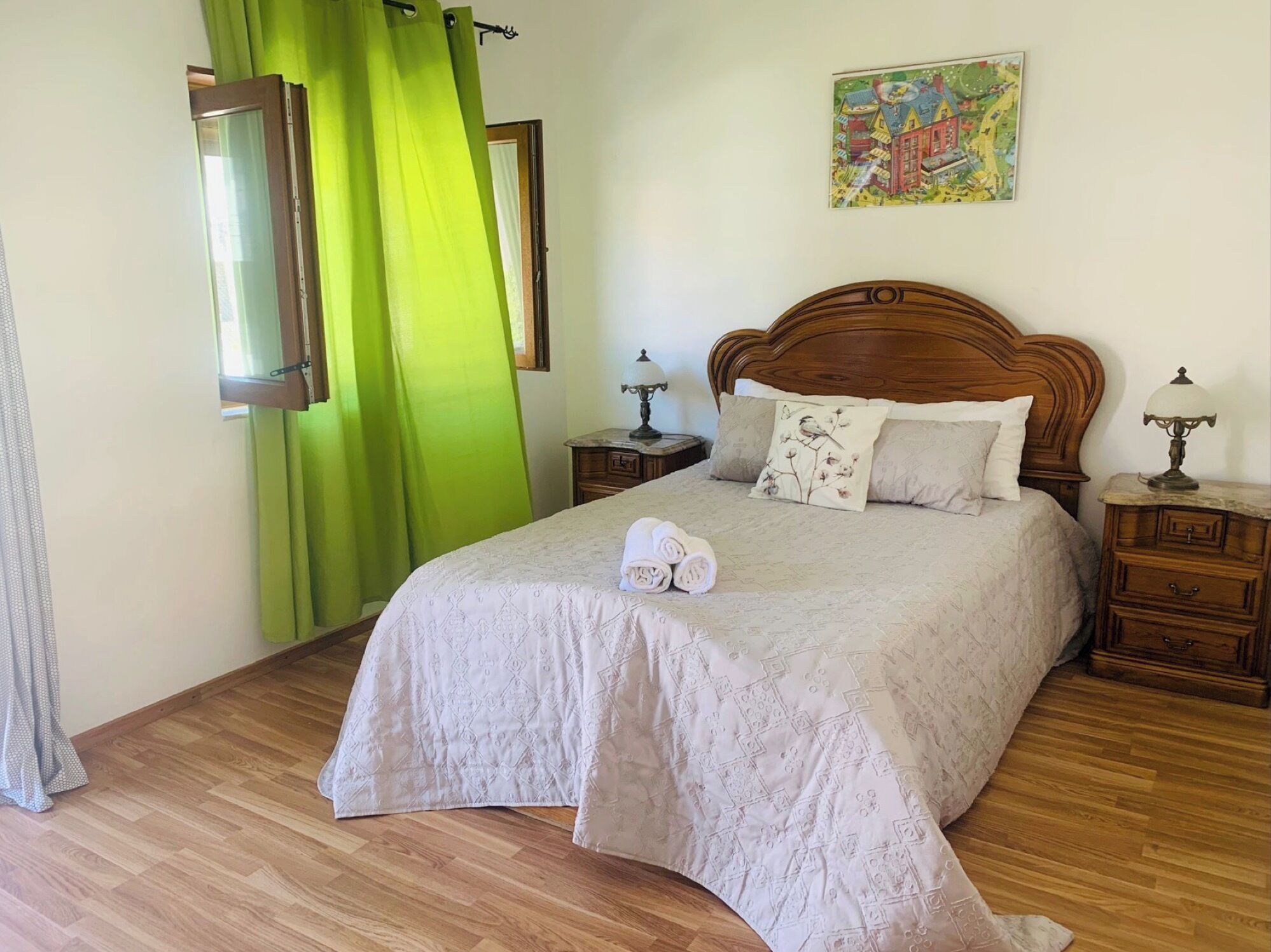 3 habitaciones, tabla de planchar con plancha y wifi gratis 