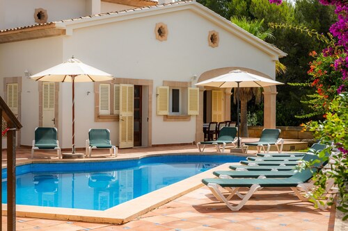 Villa 'Sa Coma' mit privatem Pool, privater Terrasse und WLAN