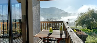 Casa vacanze 'Superbe Maison Pour 6 Personnes' con vista sulle montagne, giardino privato e Wi-Fi