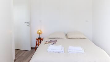 2 bedrooms, free WiFi