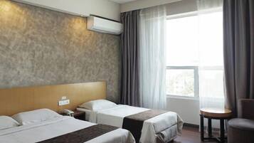 Strykjärn/strykbräda