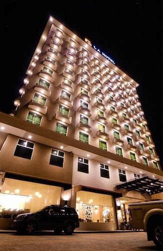 LA Hotel Tawau
