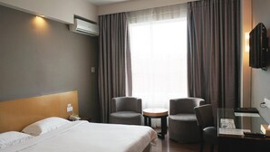 Unclassified image, 3 of 25, button - LA Hotel Tawau (Tawau)