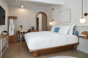 Habitación individual Deluxe, 1 cama de matrimonio grande, no fumadores, balcón | Caja fuerte, escritorio, espacio para trabajar con un portátil