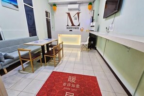 Ngoại thất