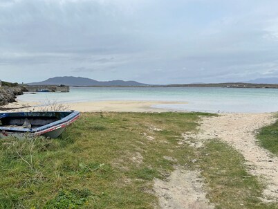 Cottage 477 - Carna - sleeps 6 guests  in 2 bedrooms