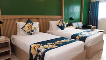 Superior Room, City View | 1 bedroom, desk, laptop workspace, free WiFi