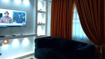 TV