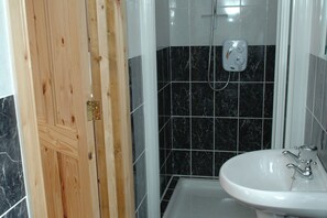 Douche, sèche-cheveux