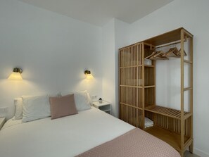 2 bedrooms, iron/ironing board, travel cot, free WiFi - MarketHome Puertito de Guimar (Puertito De Guimar, El)
