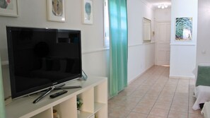 Unclassified image, 4 of 29, button - MarketHome Mareverde Studio (Costa Adeje-Playas De Fañabe)