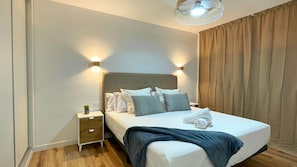 1 bedroom, iron/ironing board, travel cot, free WiFi