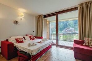 1 Schlafzimmer, Schreibtisch, WLAN, Bettwäsche