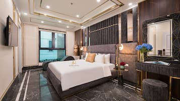 Quarto luxo | Ferros/tábuas de passar roupa, Wi-Fi de cortesia