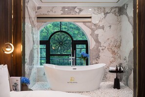 Luxe kamer | Een strijkplank/strijkijzer, gratis wifi