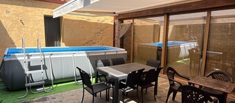 Casa con piscina, ping pong y bbq a 15min playa