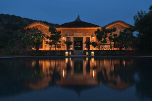 Ropa de cama de alta calidad, cubrecamas y colchones con efecto memoria 