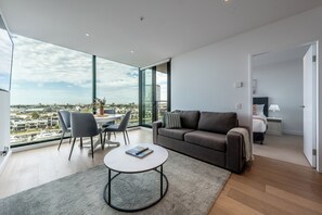 2 Bedroom 2 Bathroom with River View - Melbourne Corporate Stays – Docklands Waterfront (Docklands)