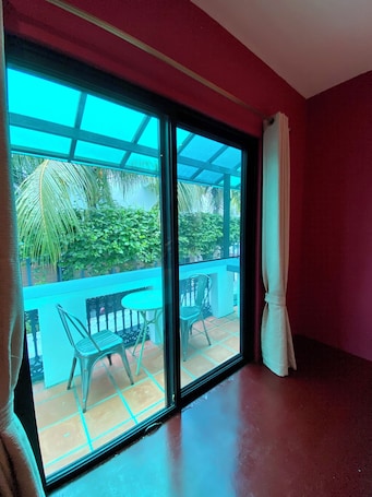 Superior Twin Room | Free WiFi, bed sheets