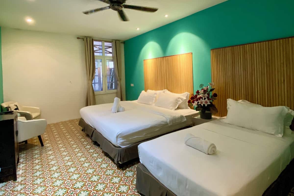 Deluxe Triple Room